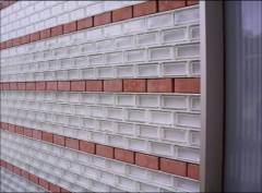 running bond glass block design 