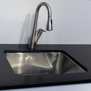 pull out kitchen faucet for improved function
