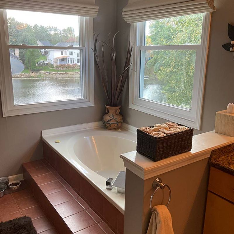 BEFORE - built-in soaking tub with tile steps