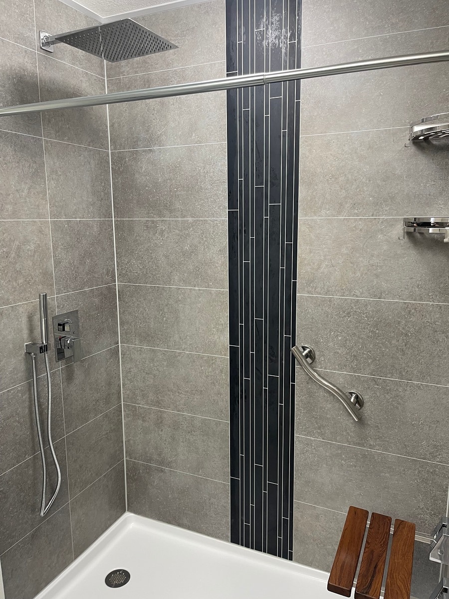 Waterproof Laminate Bathroom & Shower Wall Panels - Innovate Building  Solutions