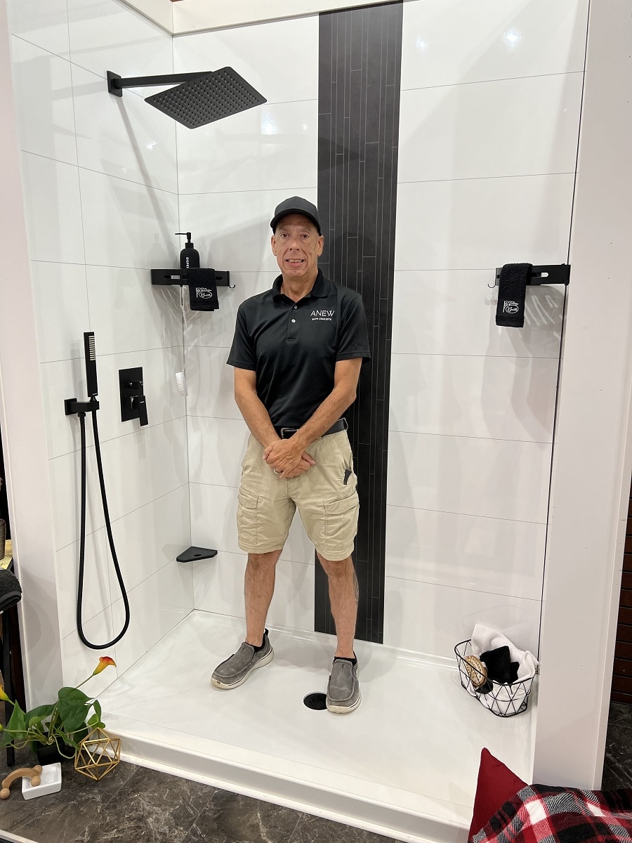 IMG_0012 Bob Green Display | Innovate Building Solutions #LaminateWallPanels #WaterproofLaminateWallPanels #ShowerWallPanels