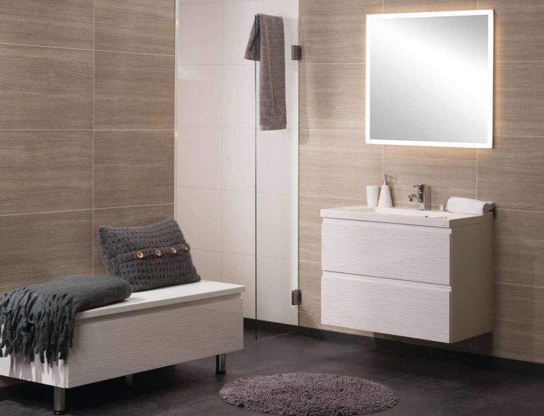 Hotels & Hospitality Shower and bathroom wall panels for large or boutique hotel bathroom