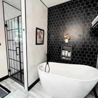 Bianco Marble 24x24 and BlackHexagon with a Freestanding tub