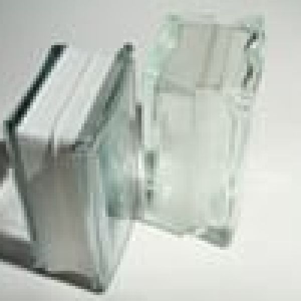 4" vs. 3 1/8" thick glass block comparison - Innovate Building Solutions 