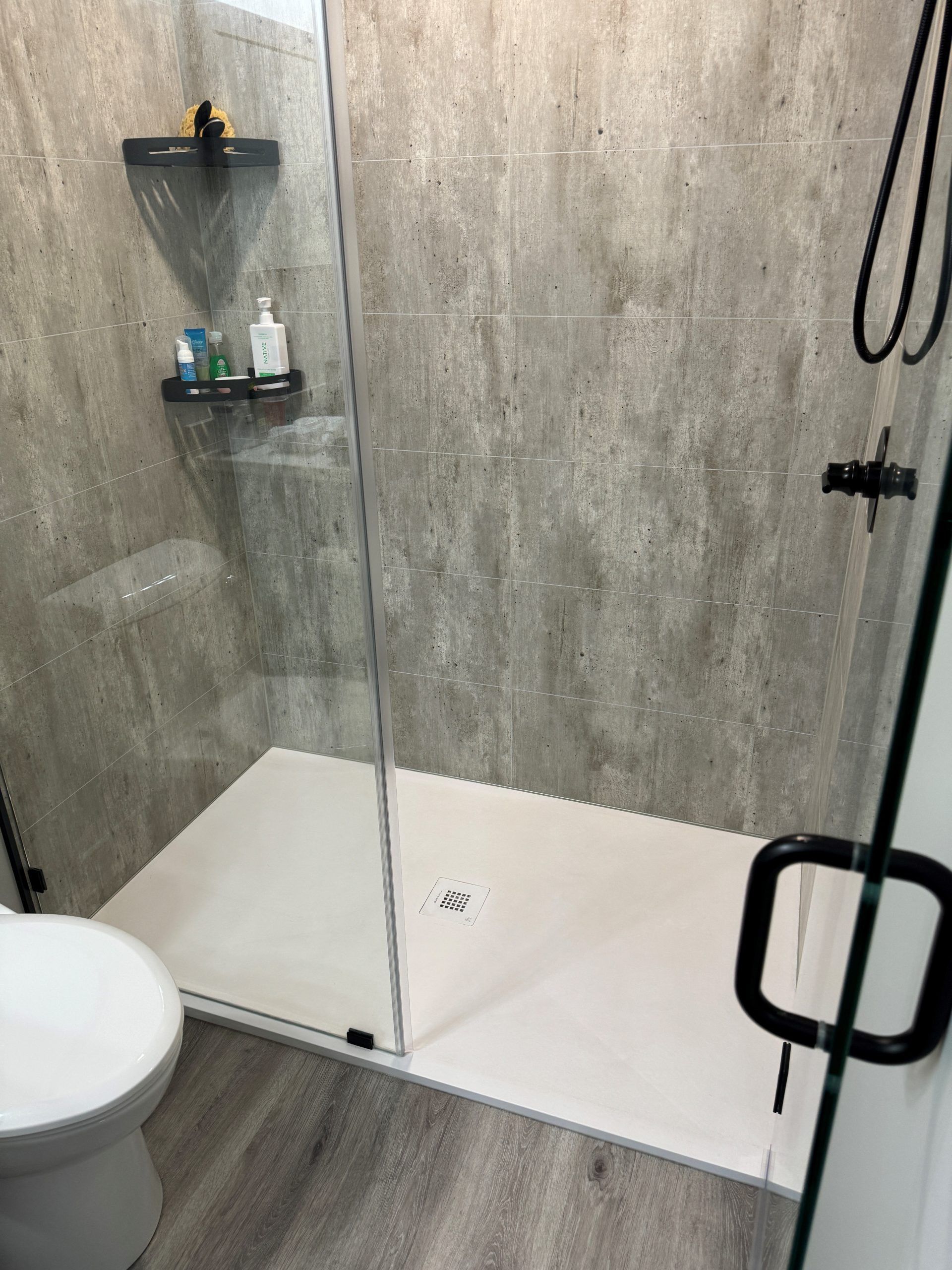 White 60 x 36 InnovaStone pan Cracked cement panels