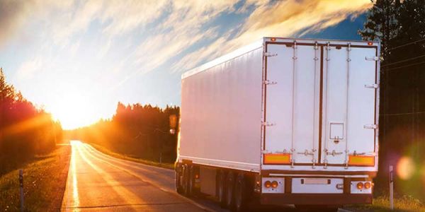 long haul delivery truck