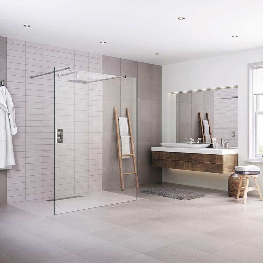 Contemporary wet room and bathroom with a shower screen - Innovate Building Solutions 