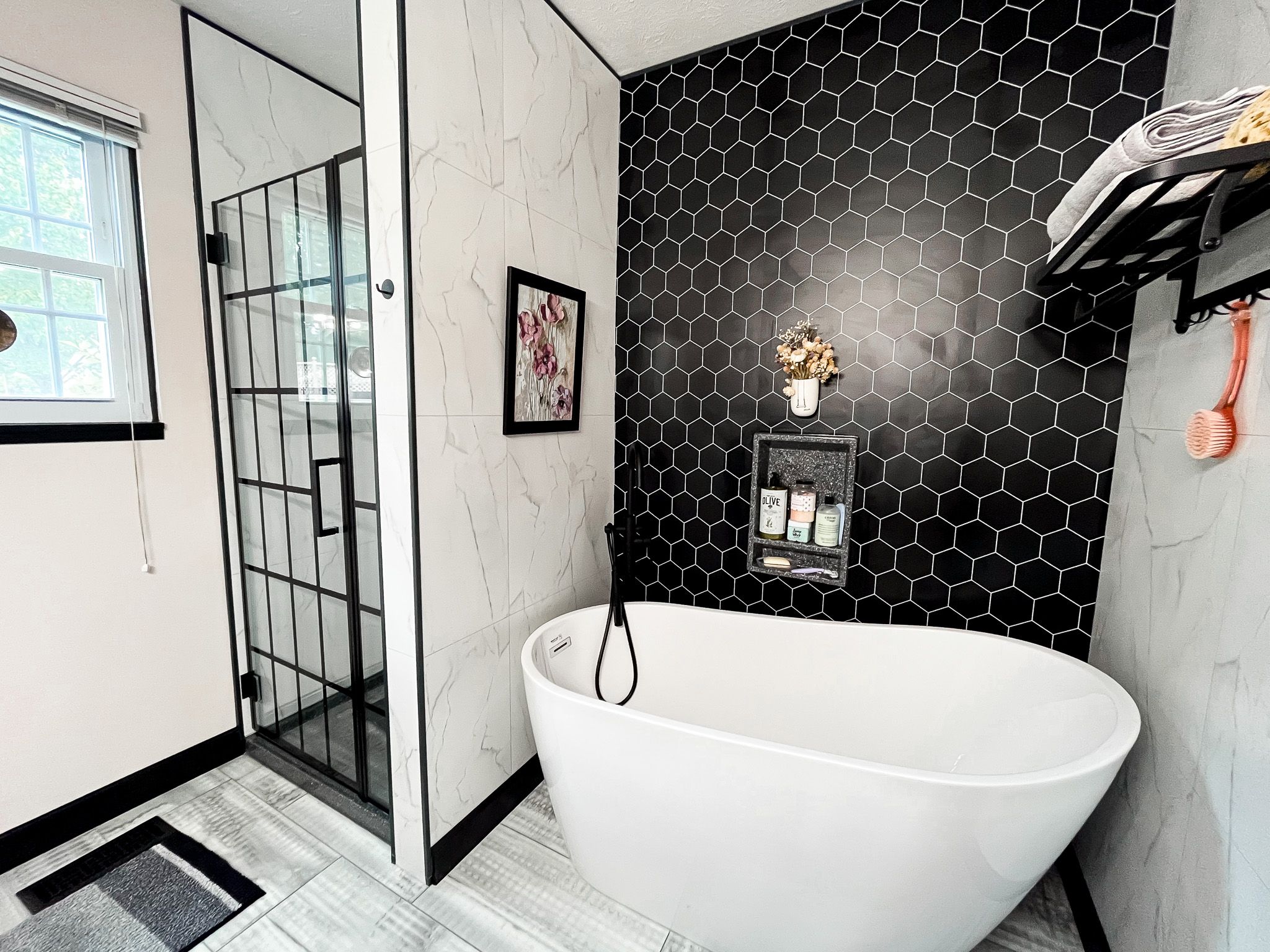Waterproof Laminate Bathroom & Shower Wall Panels - Innovate