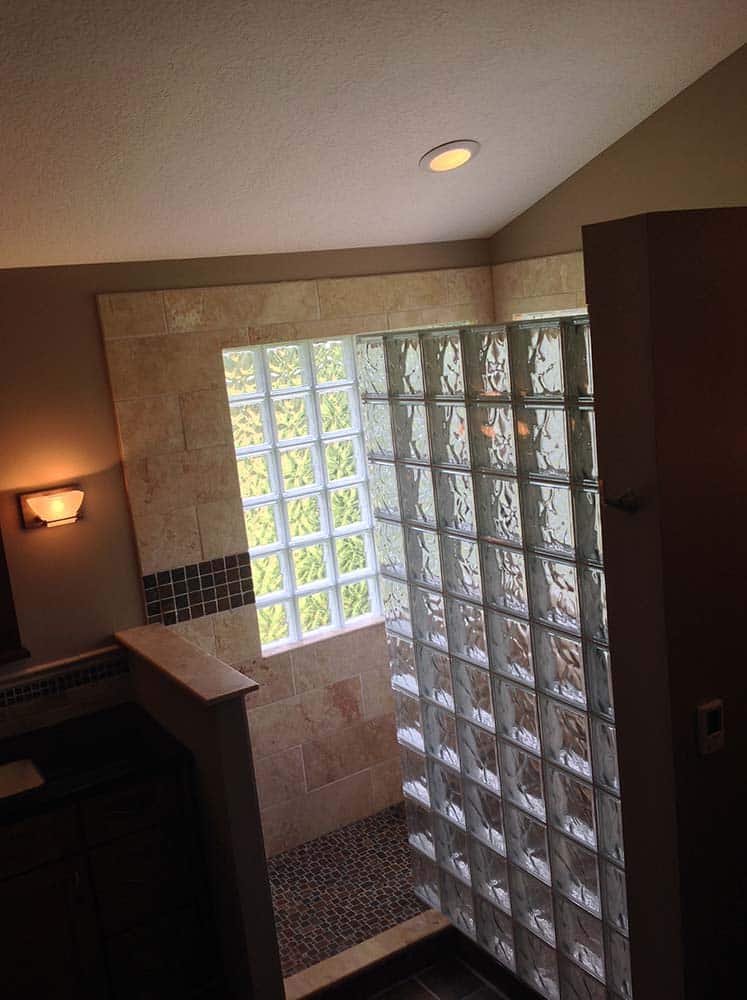Glass block shower window in wave pattern - Innovate Building Solutions Columbus location 
