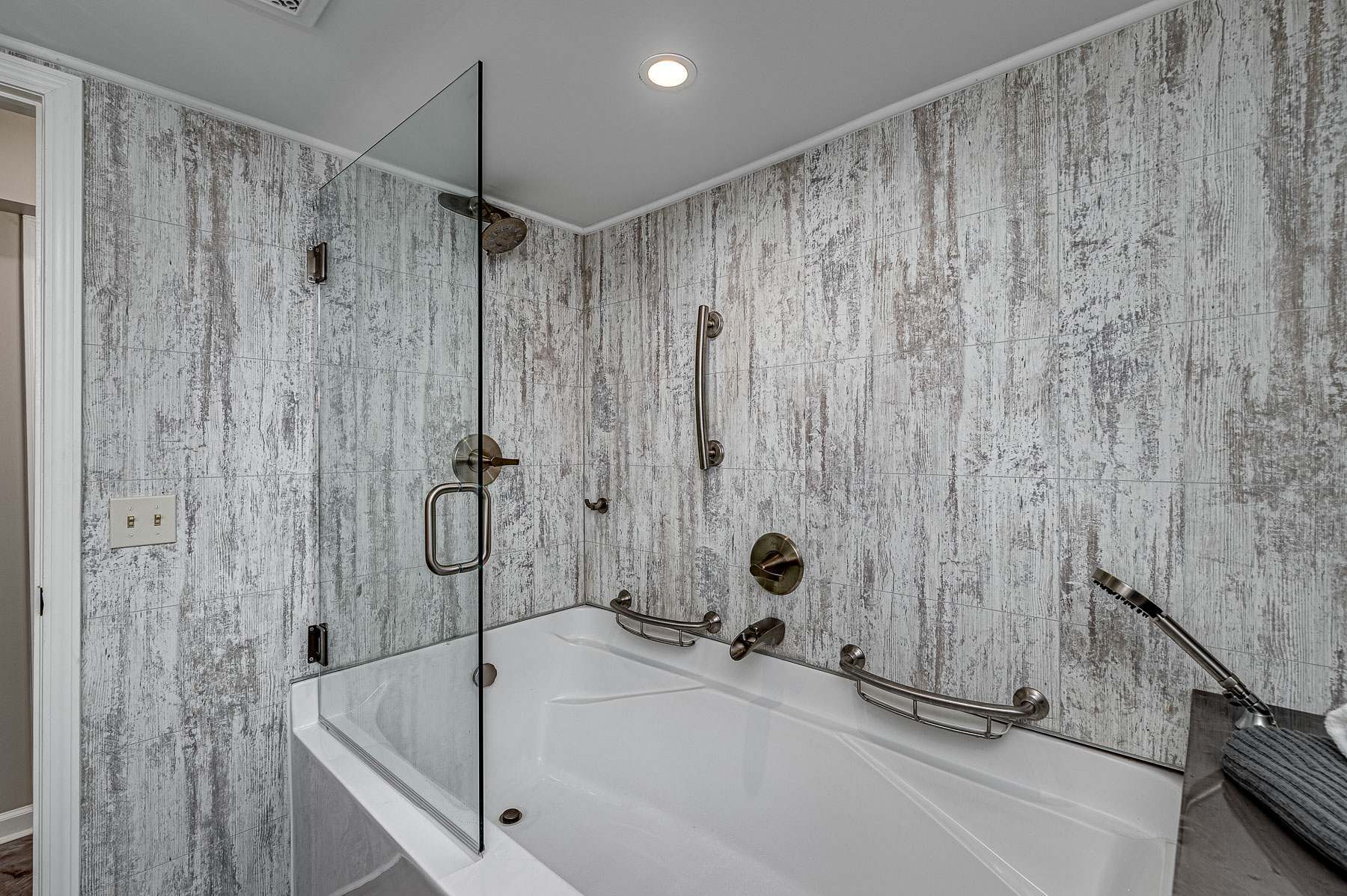 Antique grey 24 x 12 bathroom wall panels - Innovate Building Solutions 