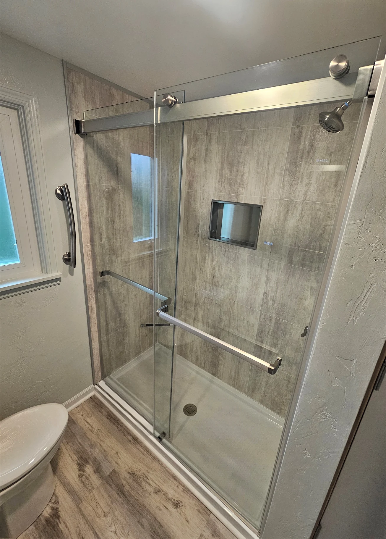 60 x 32 tub to shower conversion in cracked cement