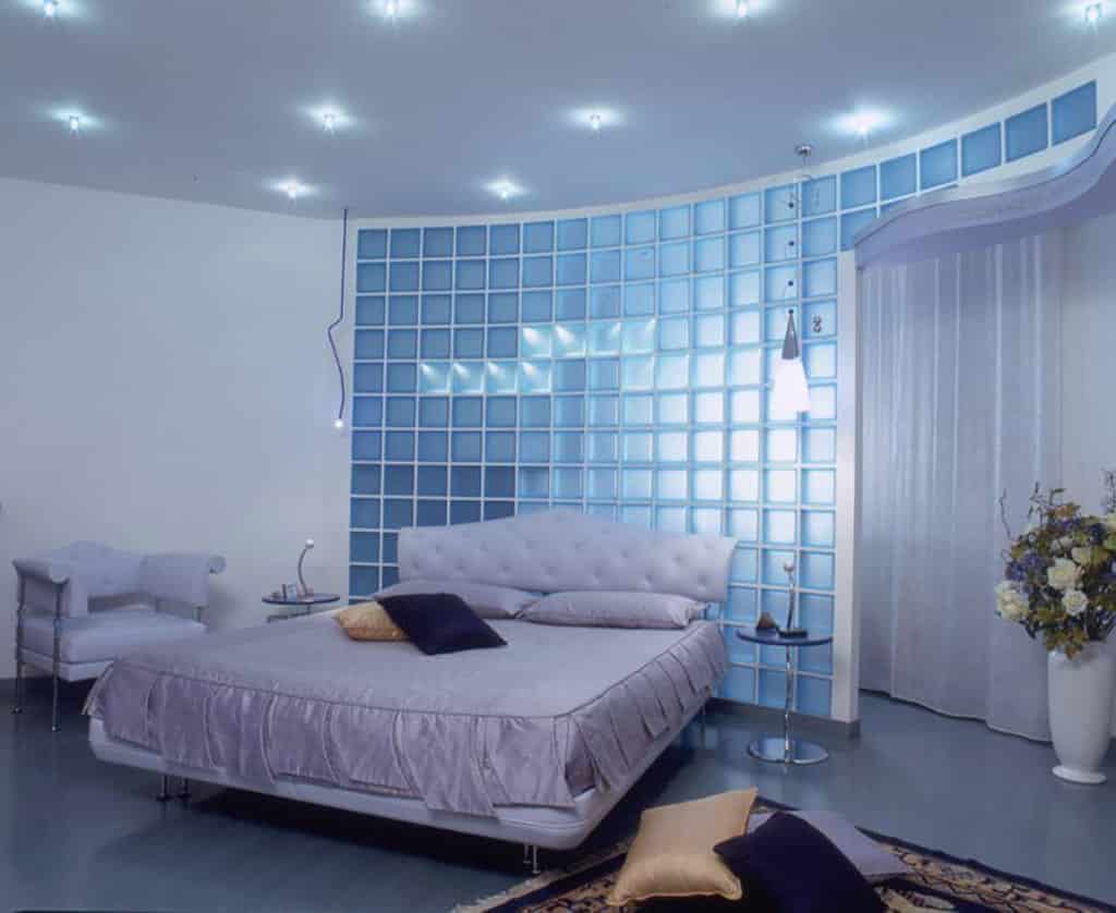Sky curved glass block bedroom privacy wall - Innovate Building Solutions 